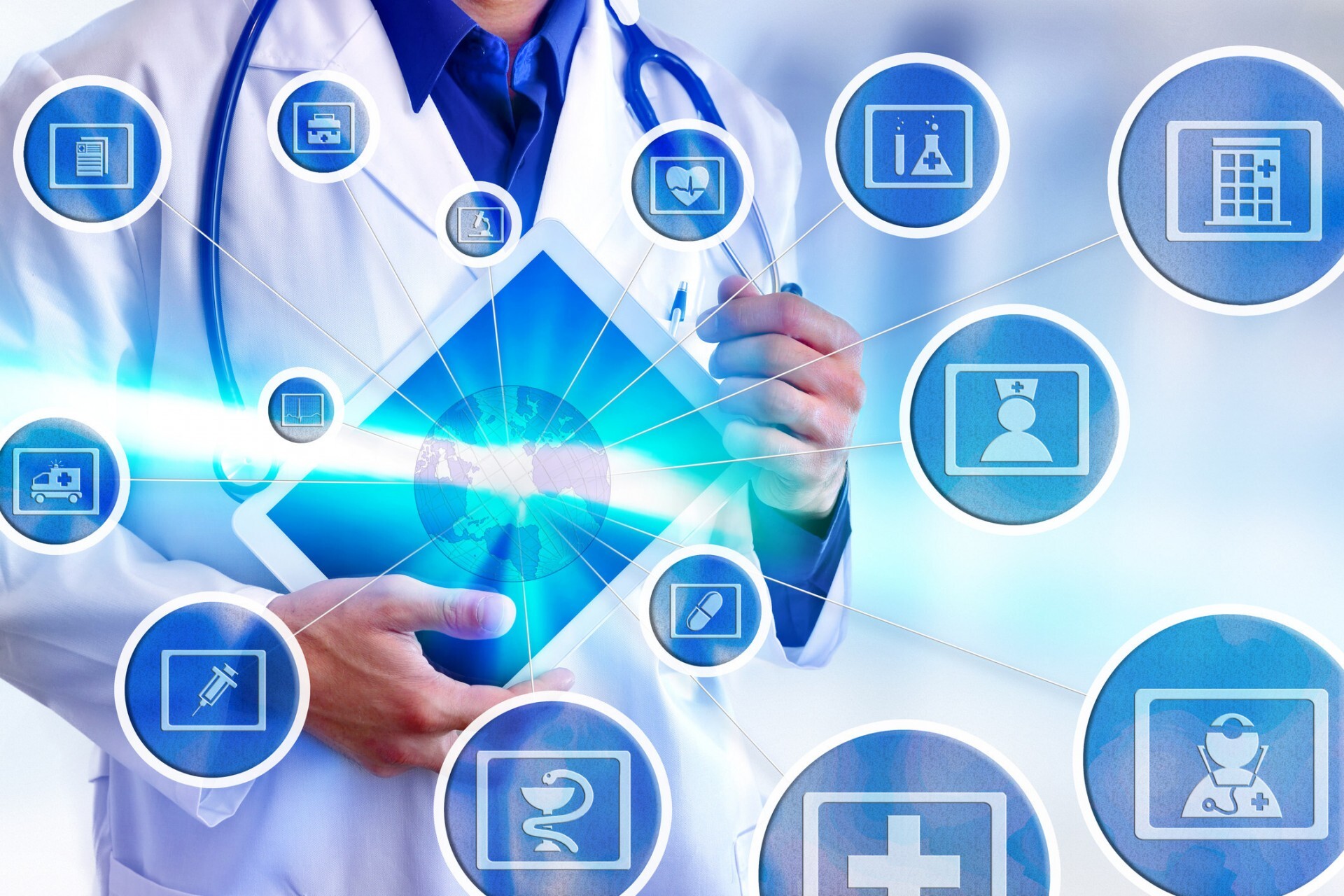 How Big Data in Healthcare Saves Lives